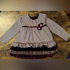 Isabella & Chloe | toddler dress. Size: 4.